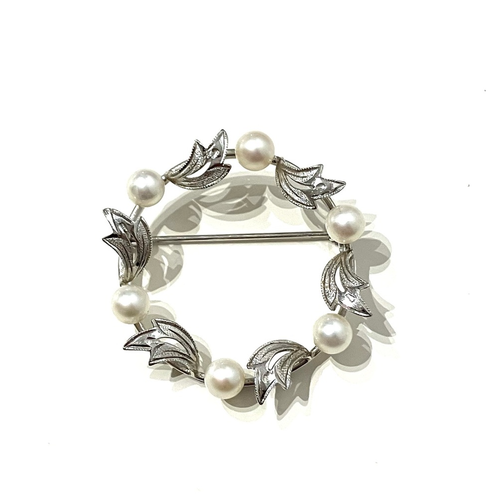 Vintage Sterling Silver Pearl Wreath Circle Brooch